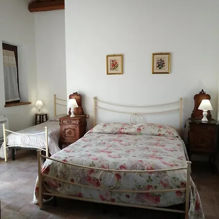 L'antico Fienile Farm stay *
