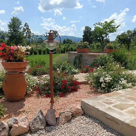 Κατάλυμα σε φάρμα L'antico Fienile Montefalco